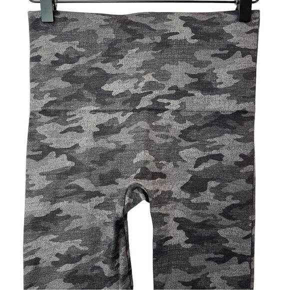 Spanx Look At Me Now Heather Camo Seamless High Rise Leggings Size Medium - Picture 4 of 6